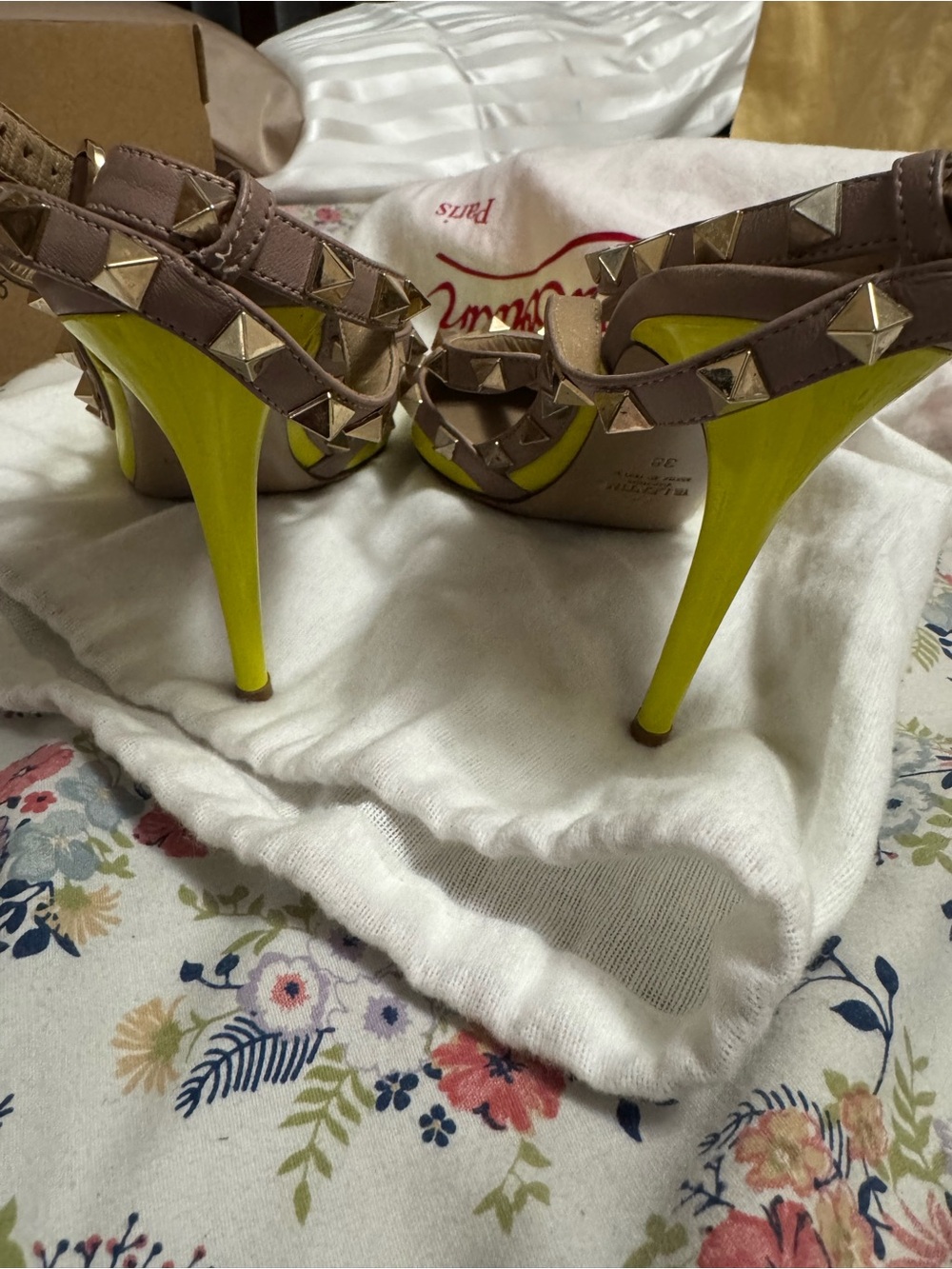Valentino Garavani Neon Yellow and Nude Rockstud Pointed-Toe T-Strap Pumps - Picture 5 of 5
